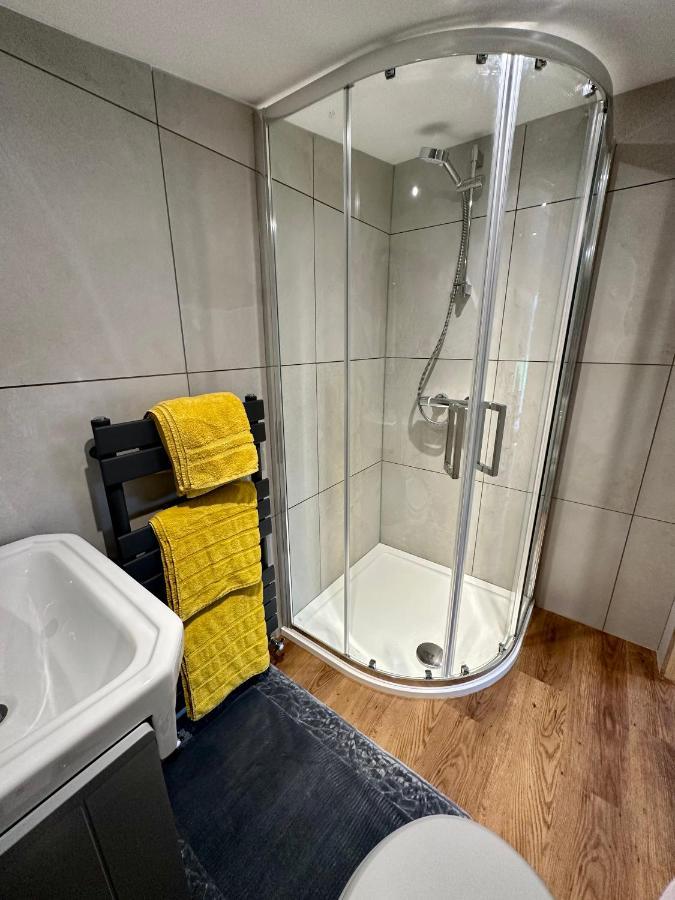 Oak View Lodge - Cosy, Countryside Retreat Maybole Exteriör bild
